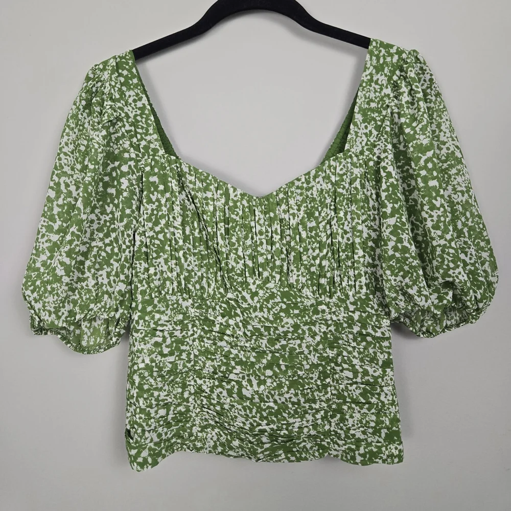 Abercrombie & Fitch Womens Puff Sleeve Babydoll Top Small Green Milkmaid Ruffle